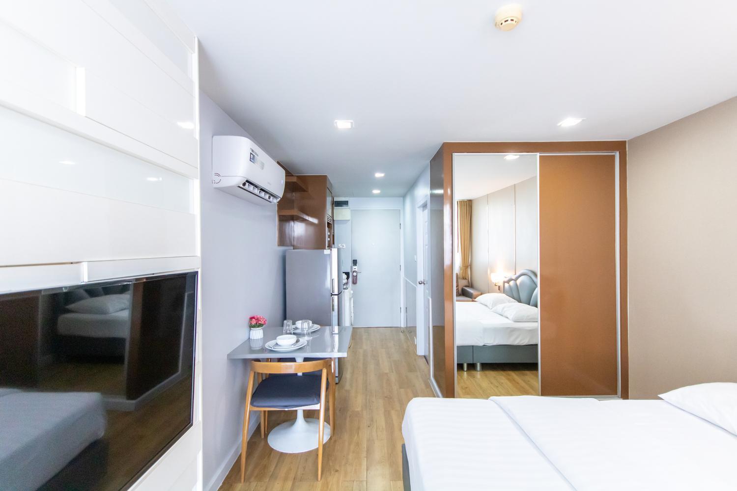 United Residence Ekamai Банкок Екстериор снимка